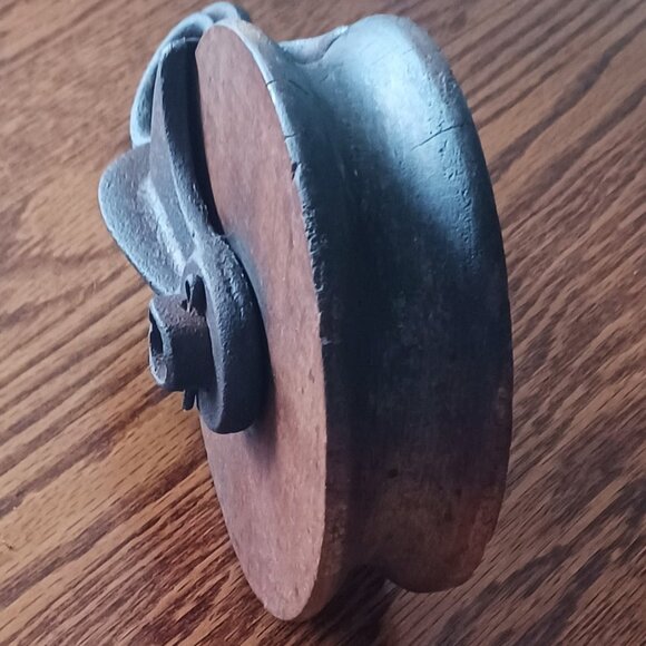 Wood Pulley Barn Farmhouse Industrial Decor Rustic - Antique - Picture 4 of 6